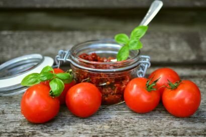 Air Dried Tomato Flakes